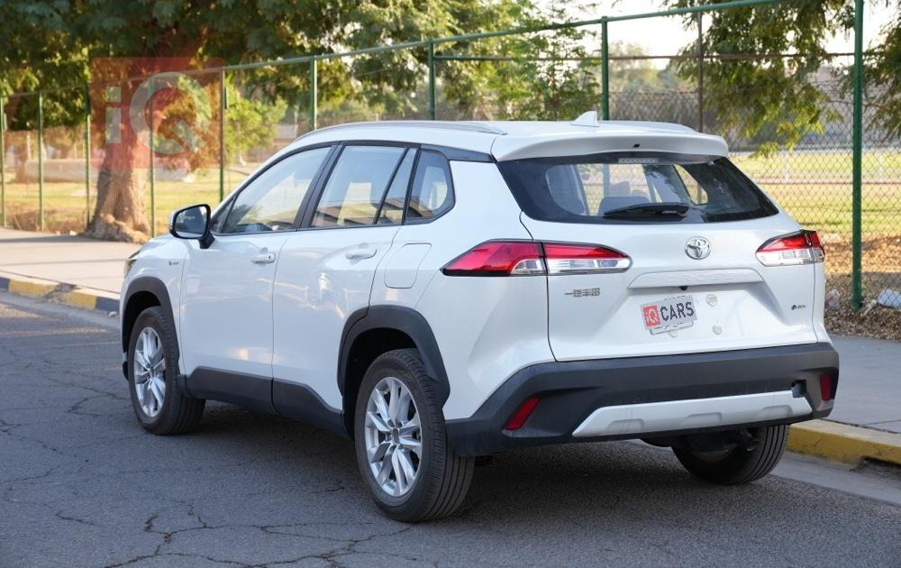 تۆیۆتا کۆرۆلا کرۆس